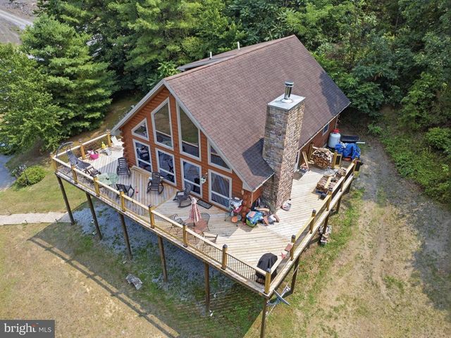 11181 HEDGESVILLE RD, Hedgesville, WV 25427