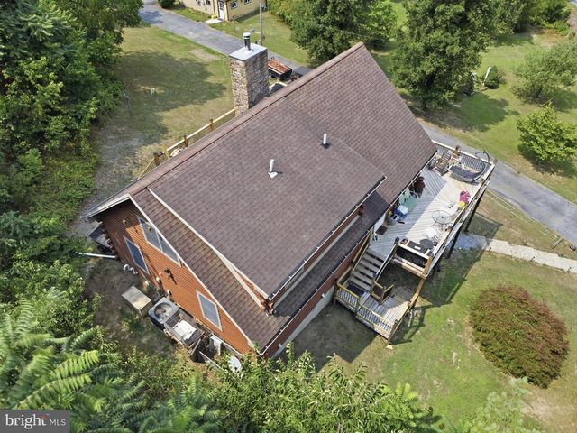 11181 HEDGESVILLE RD, Hedgesville, WV 25427