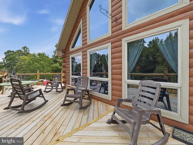 11181 HEDGESVILLE RD, Hedgesville, WV 25427