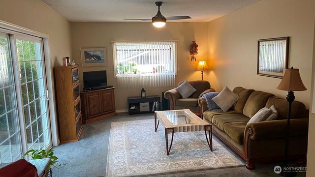 1410 Graham Drive, Kelso, WA 98626