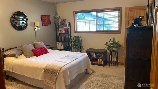 1410 Graham Drive, Kelso, WA 98626