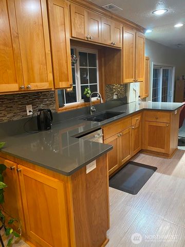 1410 Graham Drive, Kelso, WA 98626