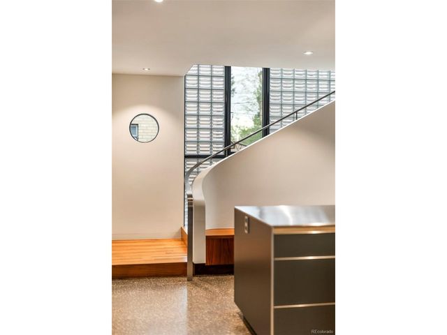 801 S Ellipse Way, Denver, CO 80209