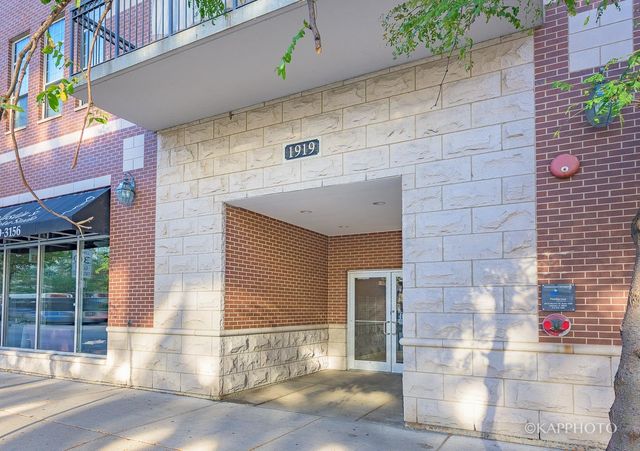 1919 S Michigan Avenue 202, Chicago, IL 60616