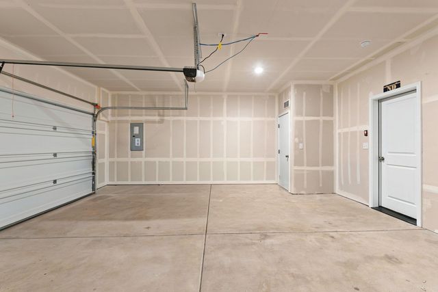 2681 N Red Tail Ln, Liberty Lake, WA 99019