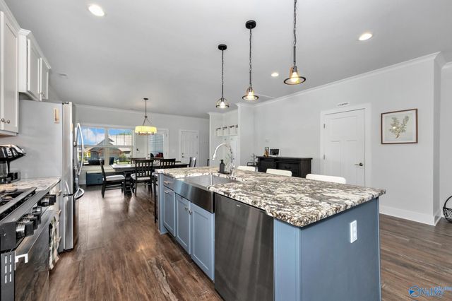 1514 Trek Street, Huntsville, AL 35811