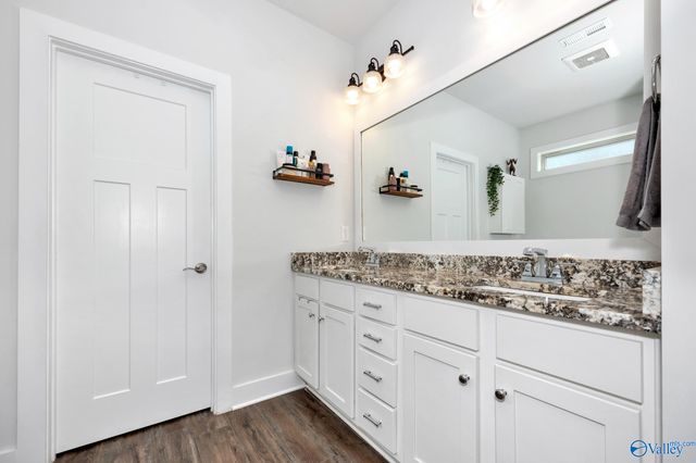 1514 Trek Street, Huntsville, AL 35811
