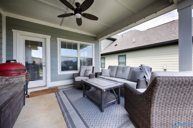 1514 Trek Street, Huntsville, AL 35811
