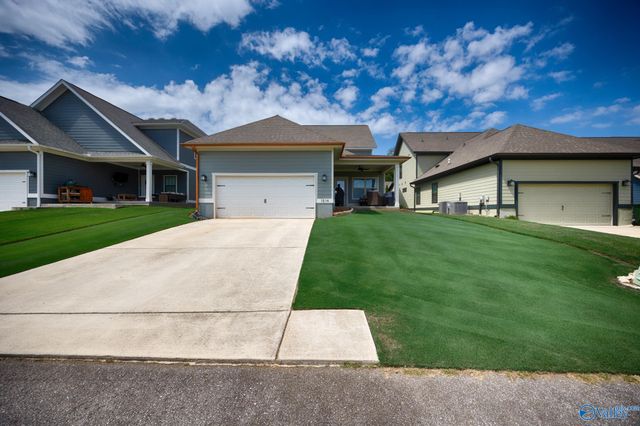 1514 Trek Street, Huntsville, AL 35811