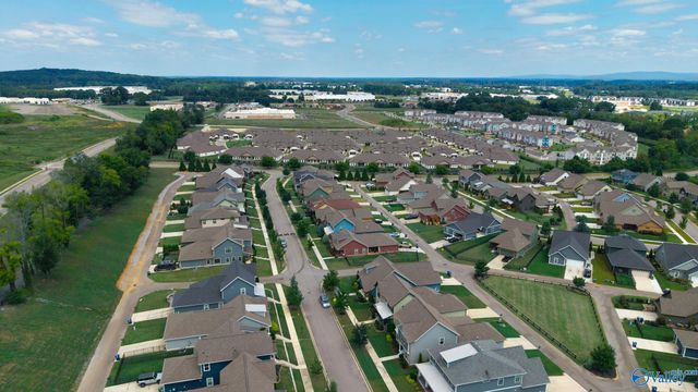 1514 Trek Street, Huntsville, AL 35811