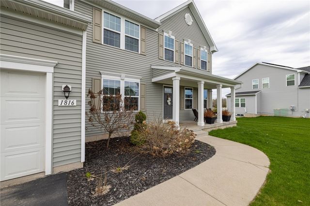 1816 Halesworth Lane, Webster, NY 14519
