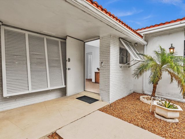 407 S Highland Dr, Hollywood, FL 33021