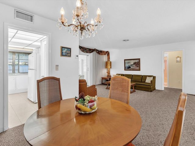 407 S Highland Dr, Hollywood, FL 33021