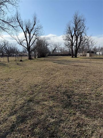 3200 SE 18th Street, Del City, OK 73115