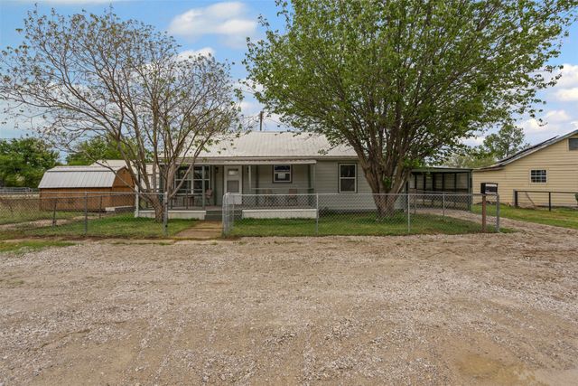 1205 SW 12th Street, Mineral Wells, TX 76067