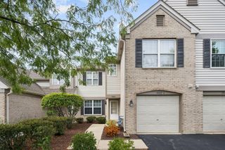 1922 Heron Avenue B, Schaumburg, IL 60193