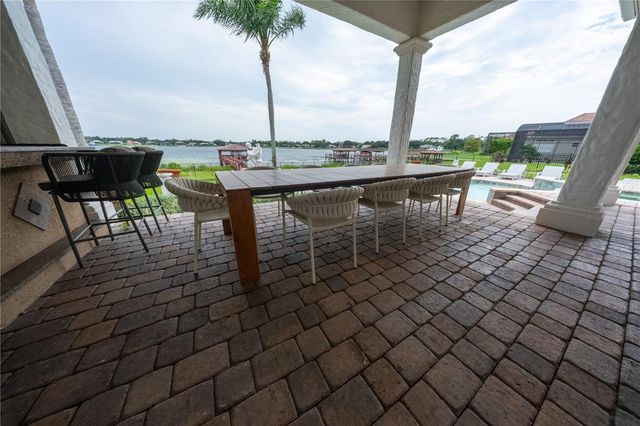 9233 SOUTHERN BREEZE DRIVE, Orlando, FL 32836