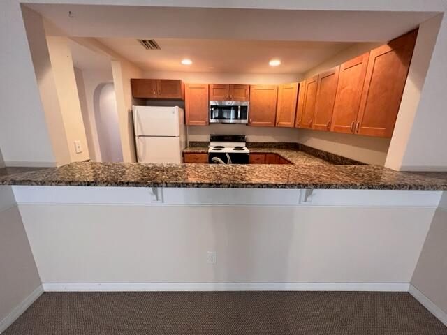 125 Escambia Lane 305, Cocoa Beach, FL 32931