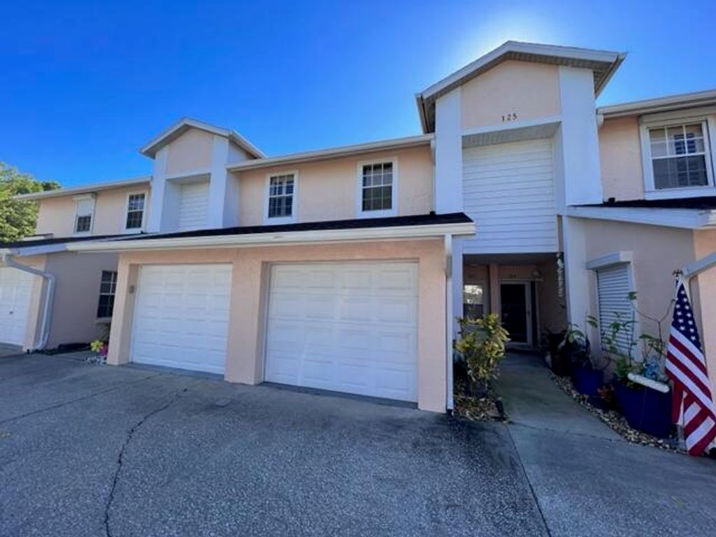 125 Escambia Lane 305, Cocoa Beach, FL 32931
