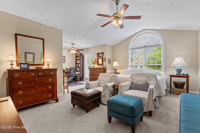 5 Vineyard Place, Foxfire Village, NC 27281