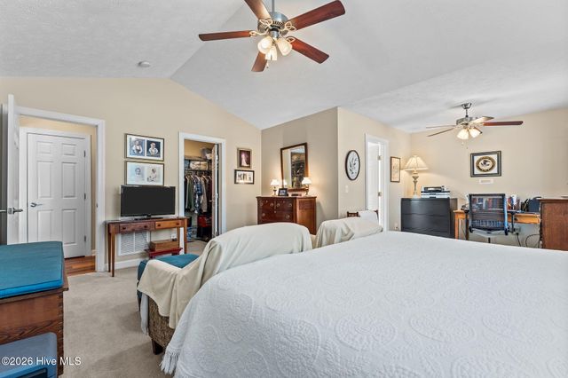 5 Vineyard Place, Foxfire Village, NC 27281