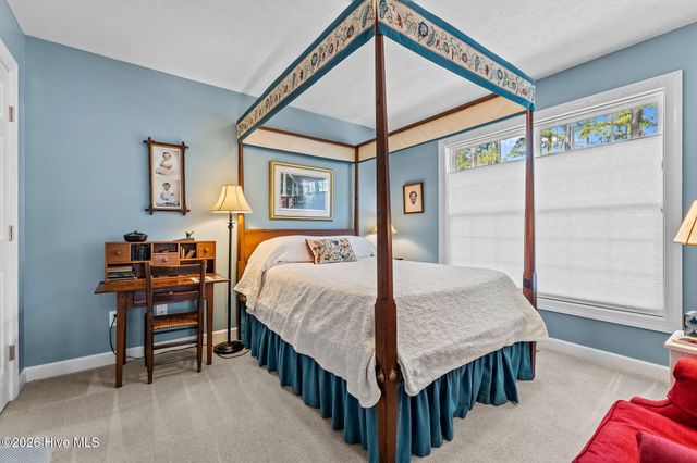 5 Vineyard Place, Foxfire Village, NC 27281
