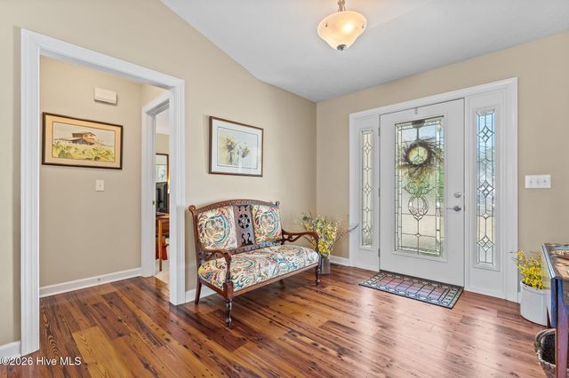 5 Vineyard Place, Foxfire Village, NC 27281