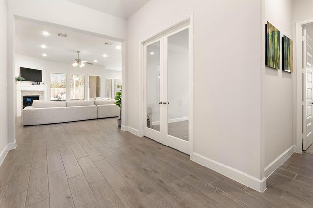 508 Stella Beth Way, Montgomery, TX 77316