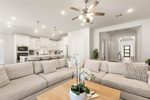 508 Stella Beth Way, Montgomery, TX 77316