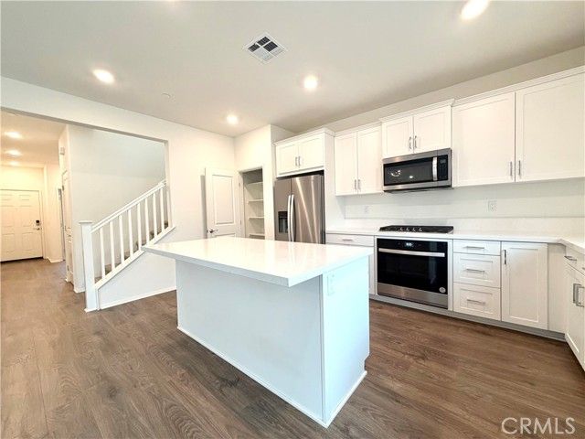 31356 Sycamore Leaf, Winchester, CA 92596