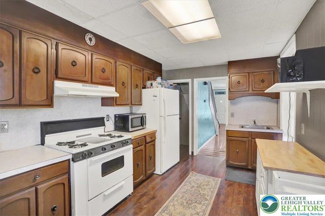 2307 South 5th Street, Allentown City, PA 18103