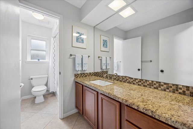 10802 Piping Rock Lane, Houston, TX 77042
