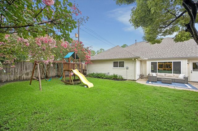 10802 Piping Rock Lane, Houston, TX 77042