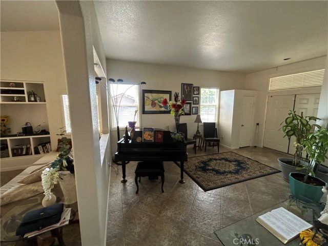 12260 Via De Palmas, Moreno Valley, CA 92555