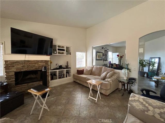12260 Via De Palmas, Moreno Valley, CA 92555