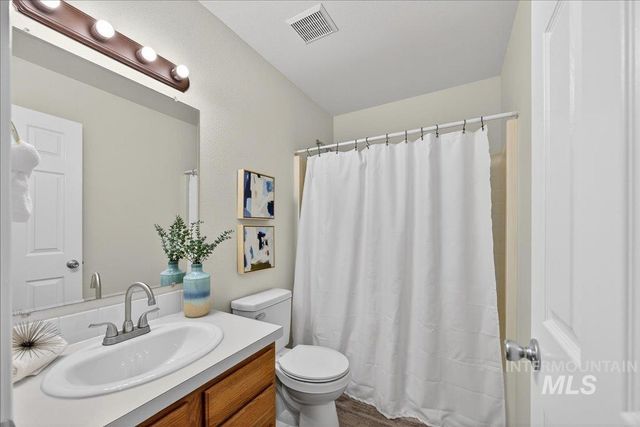 9480 W Wakefield Court, Garden City, ID 83714