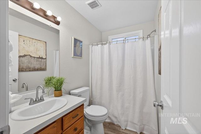 9480 W Wakefield Court, Garden City, ID 83714