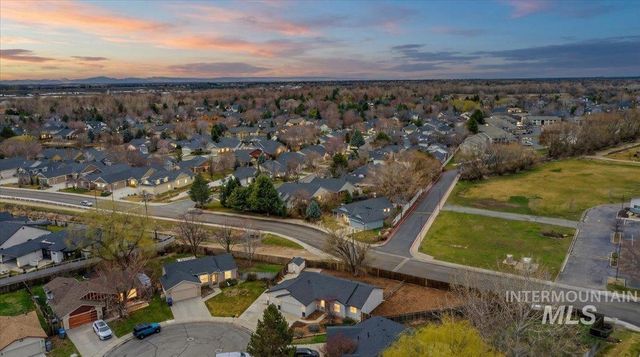 9480 W Wakefield Court, Garden City, ID 83714