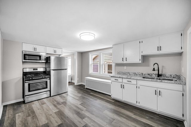 2412 Schrage Avenue, Whiting, IN 46394