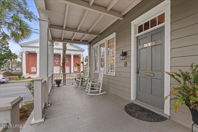 409 Carteret Street, Beaufort, SC 29902