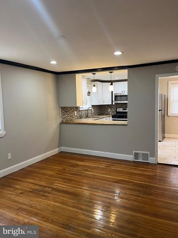 2013 DELMAR DR, Folcroft, PA 19032