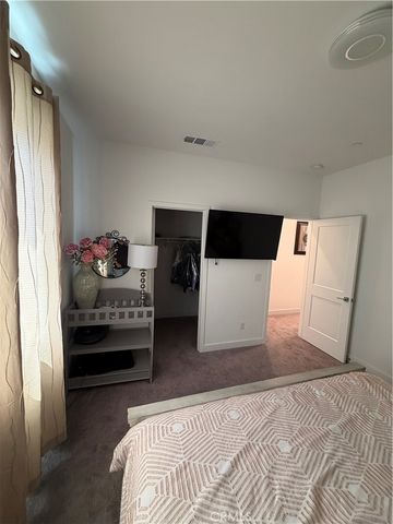 1905 Pienza Cir, Corona, CA 92882