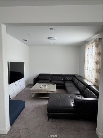 1905 Pienza Cir, Corona, CA 92882