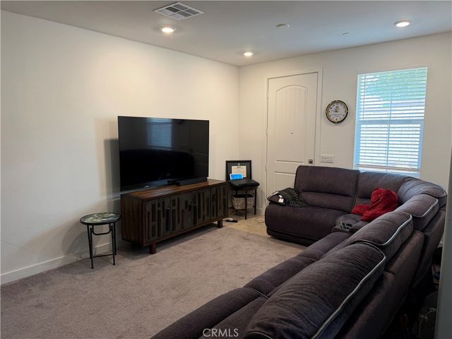 1905 Pienza Cir, Corona, CA 92882