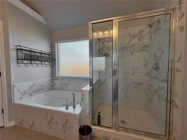 219 Couples Dr, Portland, TX 78374