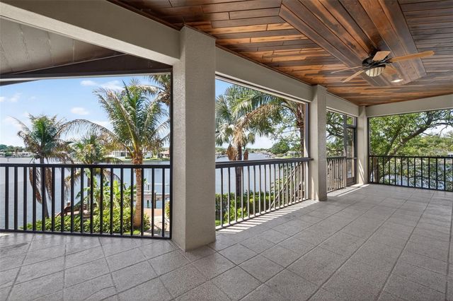 4300 13TH WAY NE, St Petersburg, FL 33703