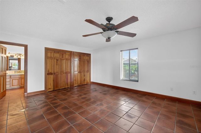 4300 13TH WAY NE, St Petersburg, FL 33703