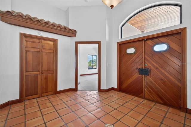 4300 13TH WAY NE, St Petersburg, FL 33703