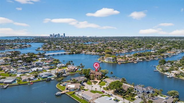 4300 13TH WAY NE, St Petersburg, FL 33703