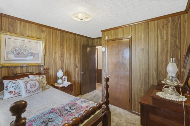 2487 Highway 52, E, Portland, TN 37148